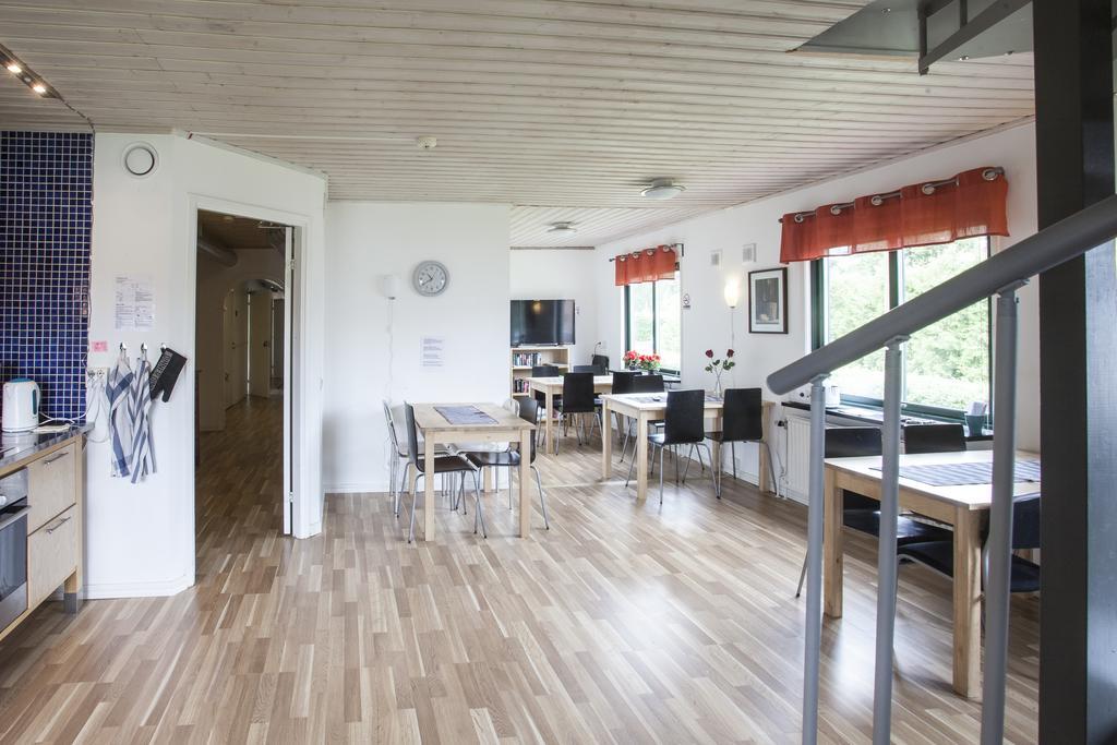 Vellinge Bruksparkens Hostel מראה חיצוני תמונה