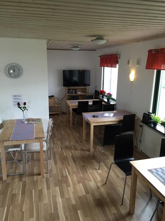 Vellinge Bruksparkens Hostel מראה חיצוני תמונה