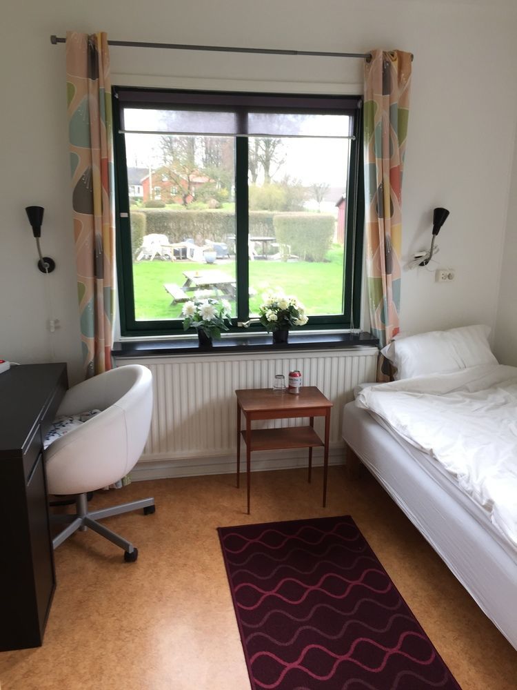 Vellinge Bruksparkens Hostel מראה חיצוני תמונה