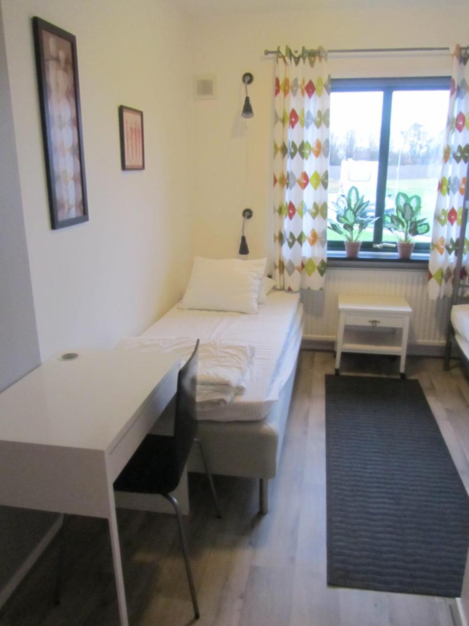 Vellinge Bruksparkens Hostel מראה חיצוני תמונה
